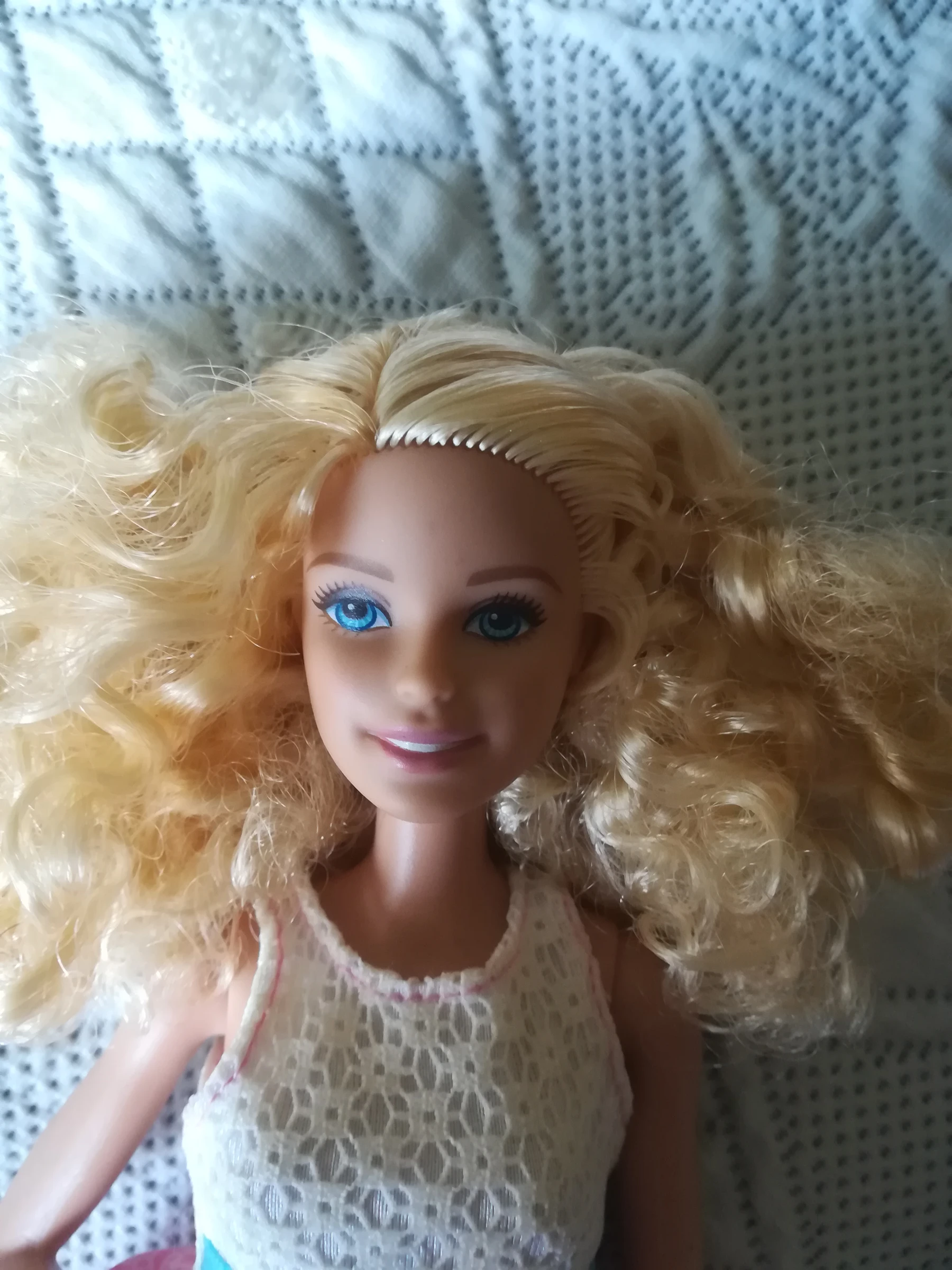 Barbie Fashionistas Powder Pink Doll (Ref. DGY57) from 2016 – photo 2